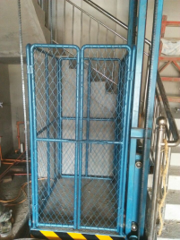 滄州國際機(jī)電五金城采購導(dǎo)軌式升降貨梯 滄州國際機(jī)電五金城采購導(dǎo)軌式升降貨梯